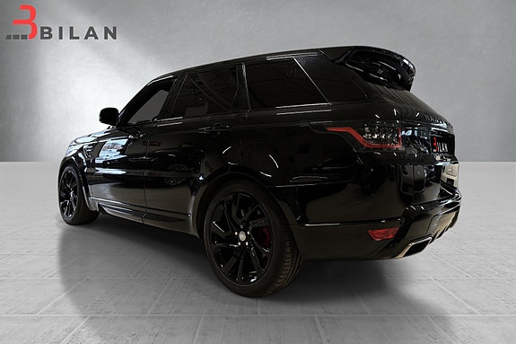 Land Rover Range Rover Sport 8 of 30