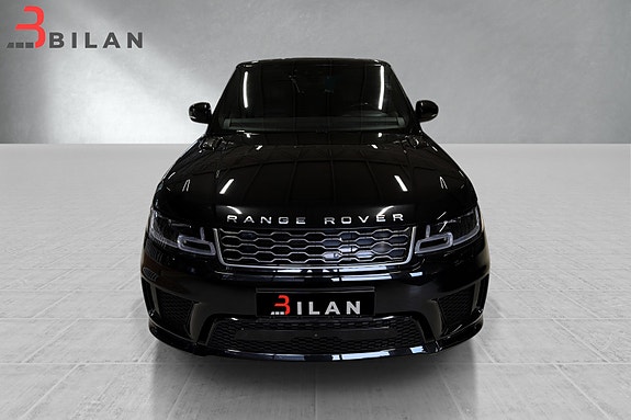 Land Rover Range Rover Sport 23 of 30