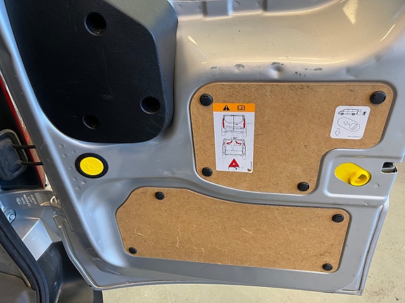 Ford Transit Connect 25 of 27