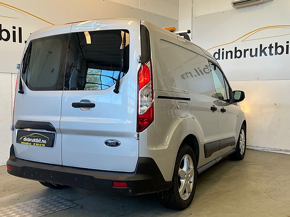Ford Transit Connect 4 of 27