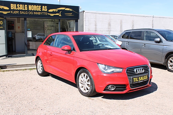 Audi A1 2 of 5
