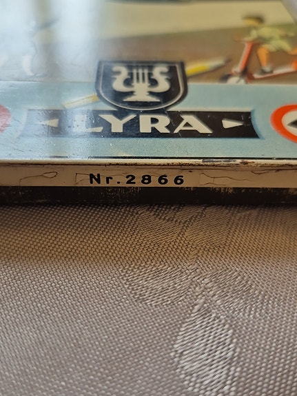 Product image 2 of 4