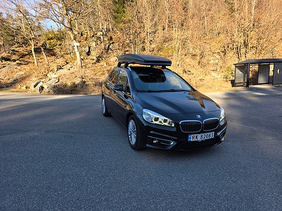 BMW 218d 7 of 24