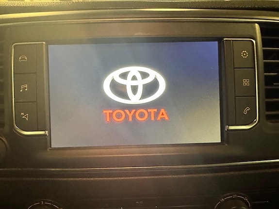 Toyota Proace Verso 10 of 15