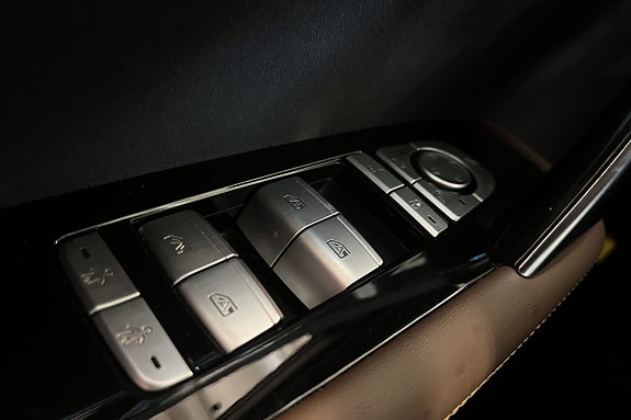 Vindus og speiljusteringsknapper