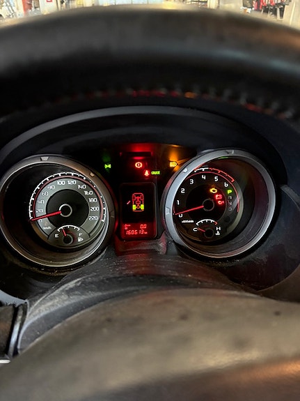 Mitsubishi Pajero 15 of 16
