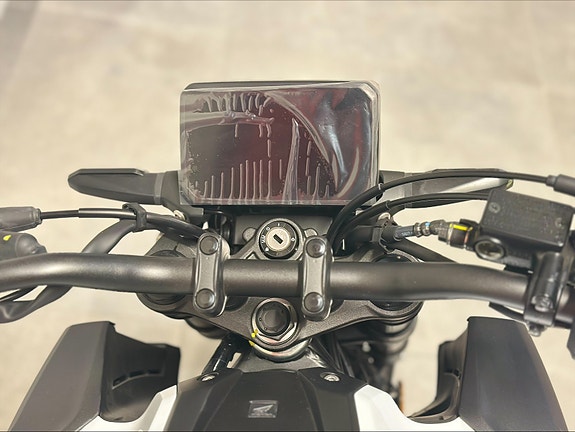 Honda CB125R - KAMPANJE! 10 of 12