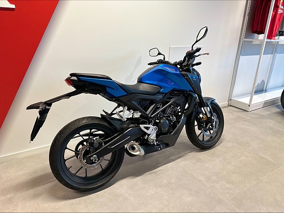 Honda CB125R - KAMPANJE! 3 of 9