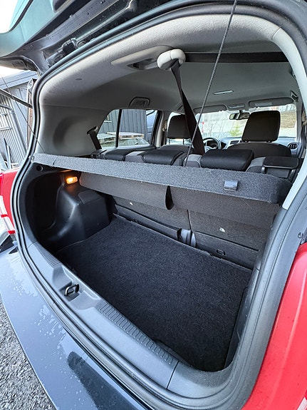 Toyota Urban Cruiser 25 of 29