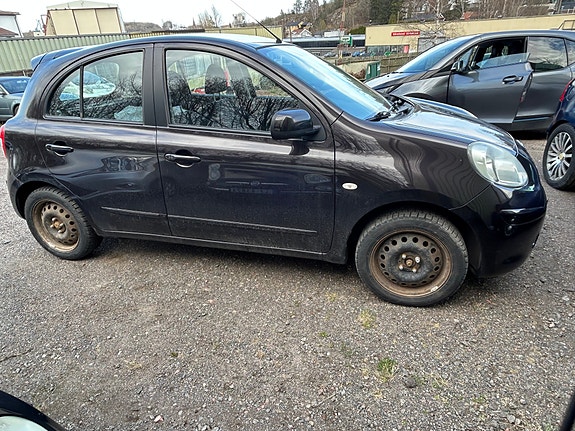 Nissan Micra 4 of 20