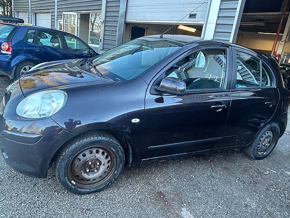 Nissan Micra 15 of 20