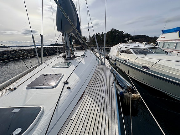 Beneteau First 47.7, Gi bud! 17 of 30