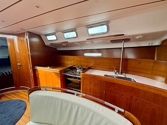 Beneteau First 47.7, Gi bud! 21 of 30