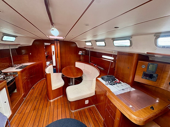 Beneteau First 47.7, Gi bud! 24 of 30