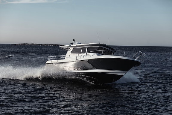 NY NORD STAR 33 +, bakdør, sideport, 2 store lugarar 4 of 5