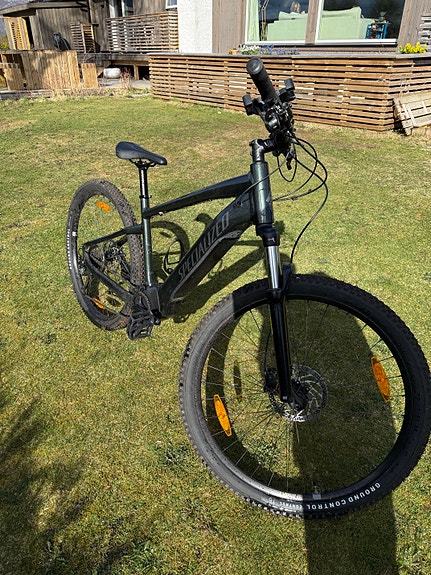 Product image 2 of 9