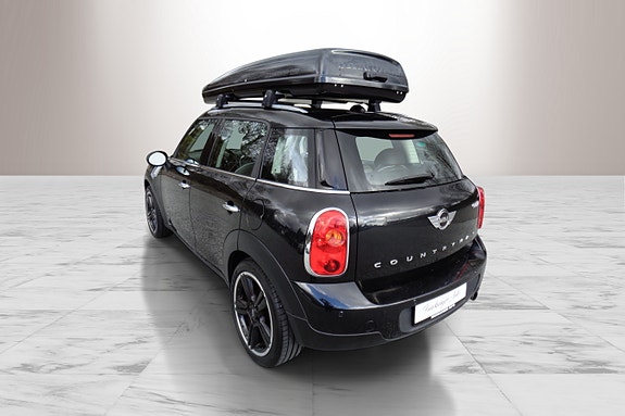 MINI Countryman Cooper 3 of 5