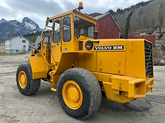 Volvo 4300 skuffe og pallegaffel