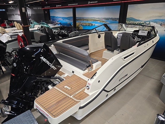 LAGERTØMMING - Uttern T65 Premium White // 2026 Mercury F 225 V6 - Kun 1 stk 2 of 17