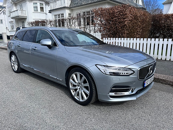 Volvo V90 3 of 5
