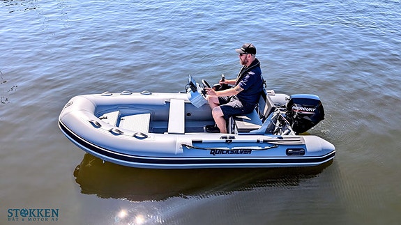 Quicksilver 350 Alu RIB - styrekonsoll - Mercury 10/15hk 4 of 13