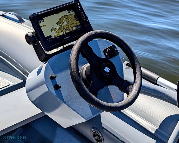 Quicksilver 350 Alu RIB - styrekonsoll - Mercury 10/15hk 8 of 13