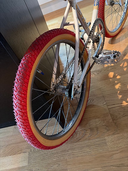 Product image 6 of 8