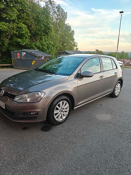 Volkswagen Golf VI 5 of 20