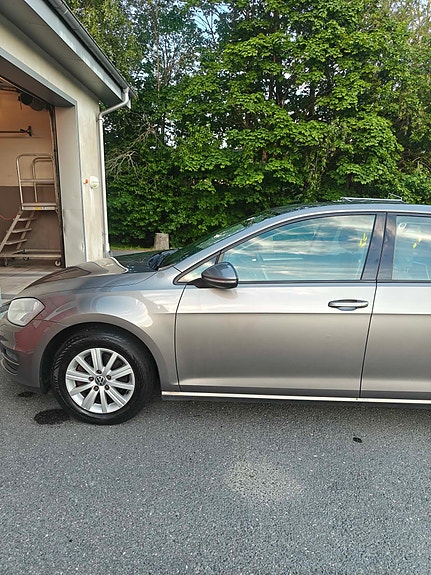 Volkswagen Golf VI 9 of 20