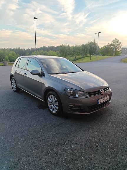 Volkswagen Golf VI 6 of 20