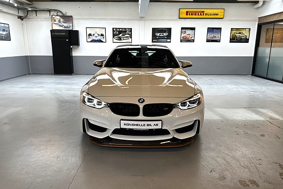 BMW M4 8 of 30