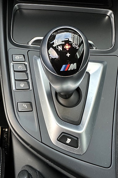BMW M4 27 of 30