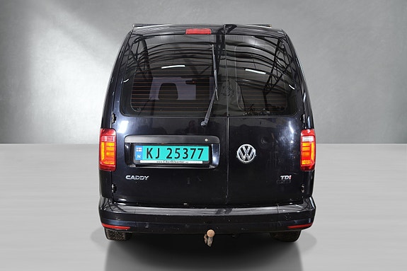 Volkswagen Caddy Maxi 6 of 11