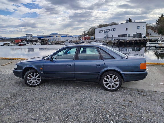 Audi 100 3 of 5