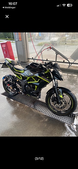 Kawasaki Z 125 4 of 10