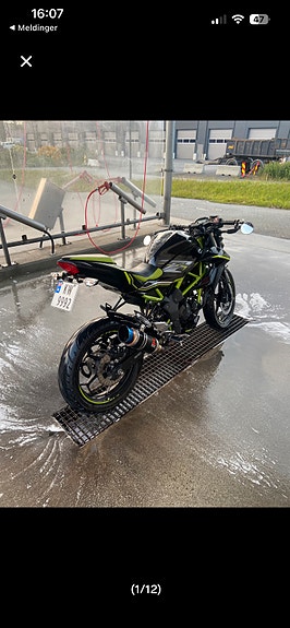 Kawasaki Z 125 2 of 10
