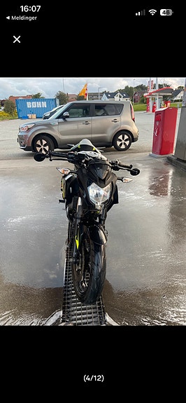 Kawasaki Z 125 5 of 10