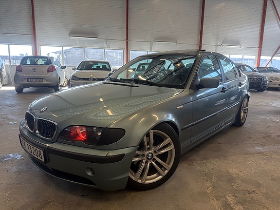BMW 320d 2 of 5