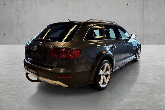 Audi A4 allroad 10 of 22