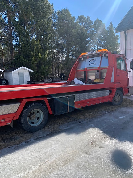 Mercedes-Benz 814 3 of 5