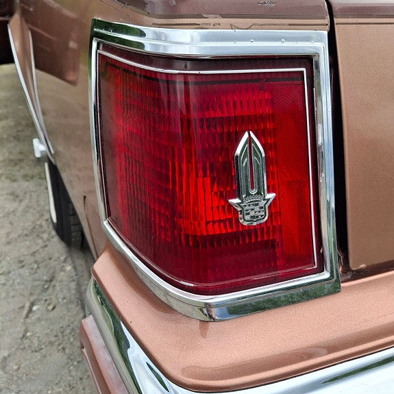 Cadillac Seville 26 of 30