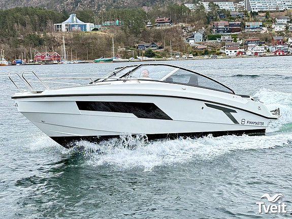 Demokjørt Finnmaster T8 m/Yamaha F300 hk, som ny til røverpris!