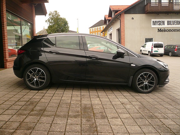 Opel Astra 5 of 30
