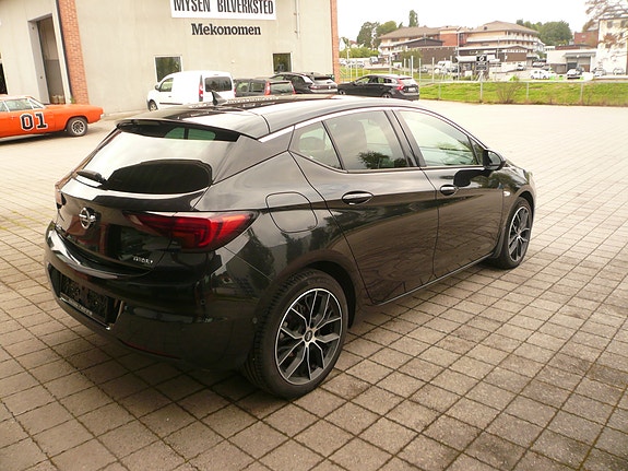 Opel Astra 6 of 30