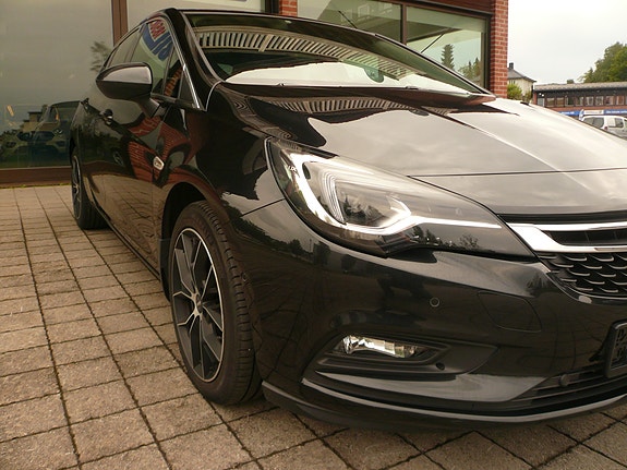 Opel Astra 11 of 30