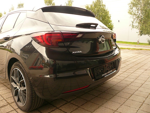 Opel Astra 17 of 30