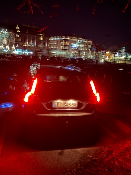 Volvo V70 5 of 9