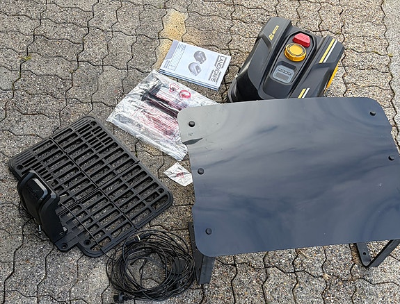 Product image 3 of 9