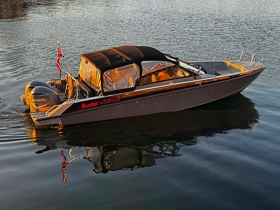 Buster Phantom med twin 350 – Sjøens råeste opplevelse
