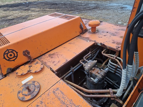 Hitachi UH083 - 20 tonns gravemaskin | Ink. graveskuff 9 of 10